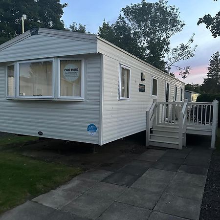 Haggerston Castle 6 Berth Caravan - Riverside 37 Cheswick  Экстерьер фото