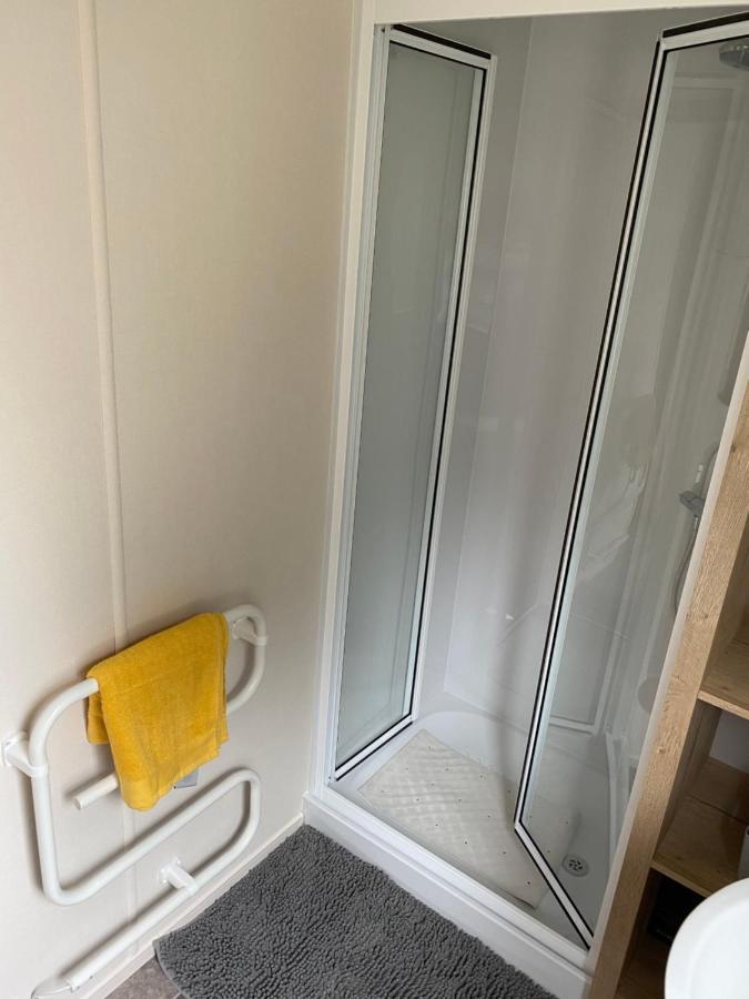 Haggerston Castle 6 Berth Caravan - Riverside 37 Cheswick  Экстерьер фото